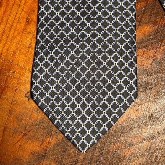 Brooks Brothers Men’s Necktie - Picture 6 of 6